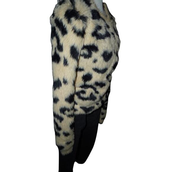 For The Republic Leopard Faux Fur Sweater Size M | Beige Black Animal Print Pull - Picture 3 of 8